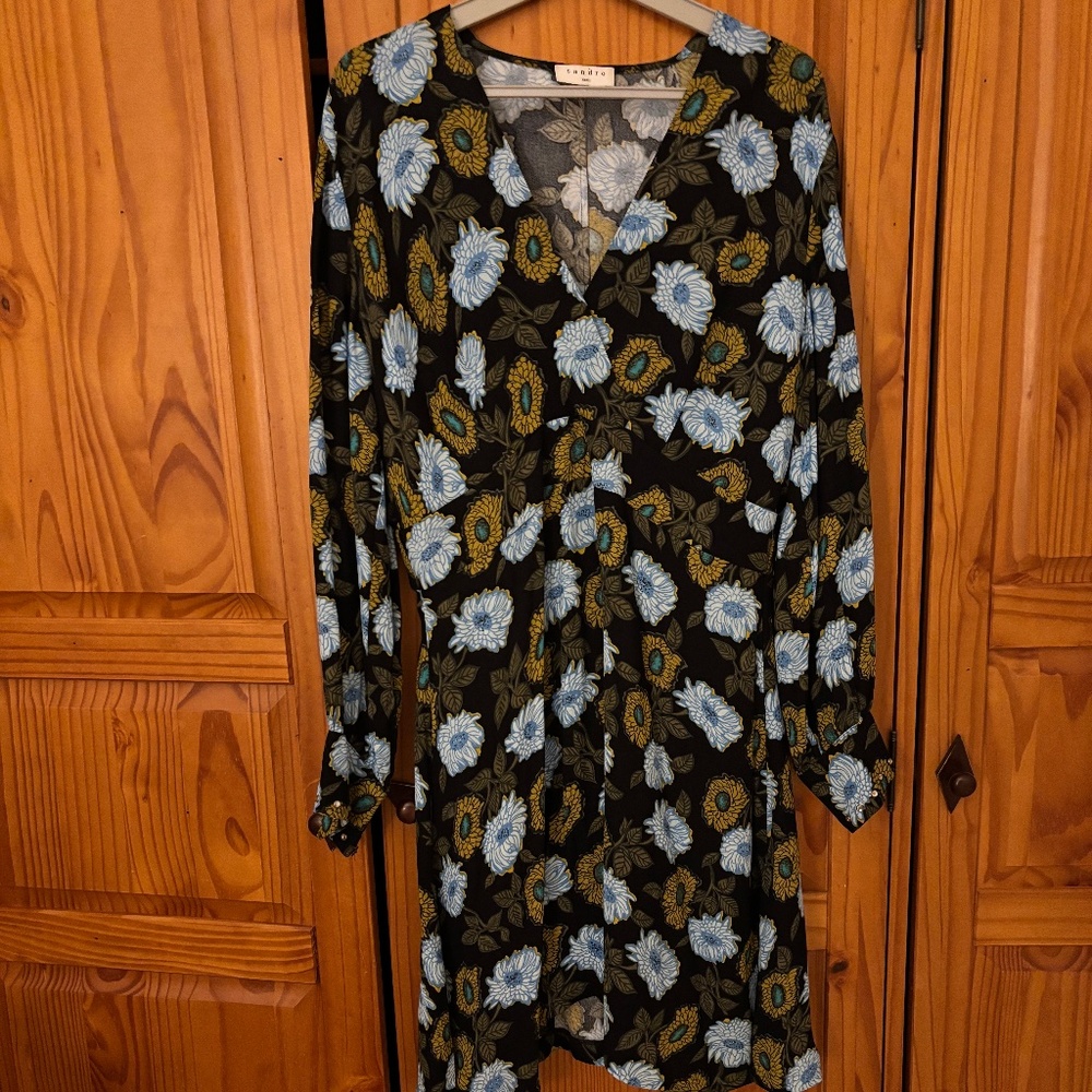 Pretty floral dress Sandro
